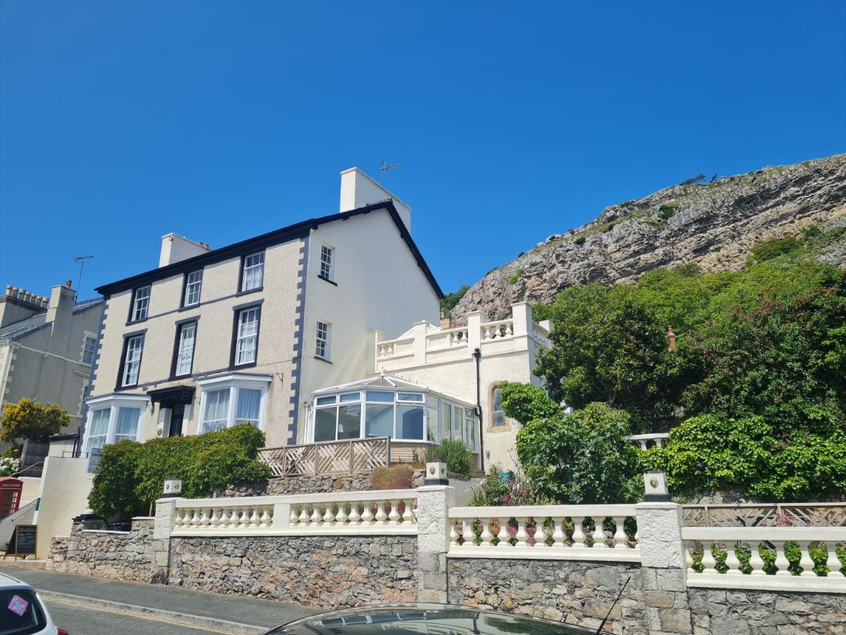 Bed and Breakfast The Chelsea Llandudno Exterior foto