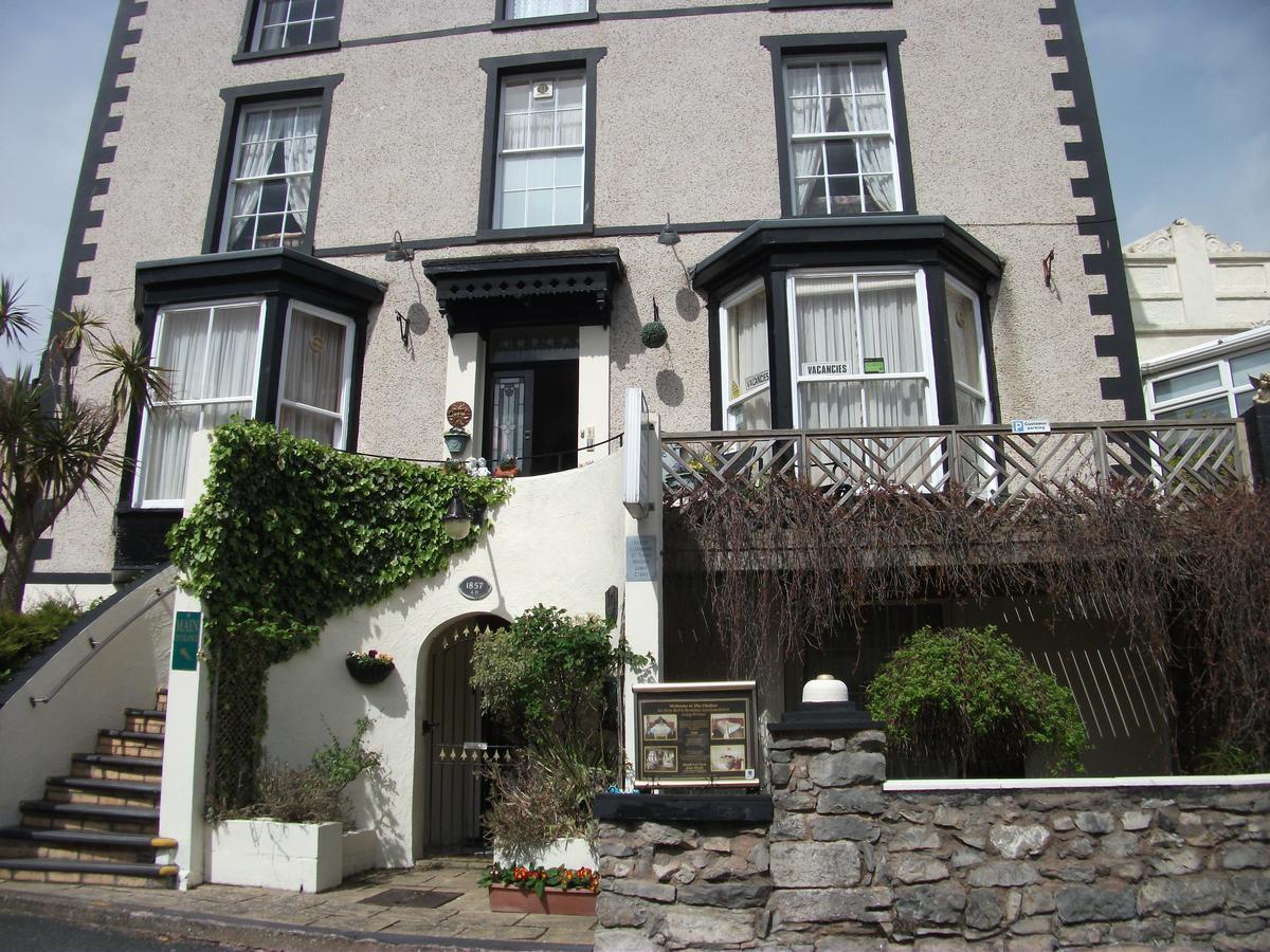 Bed and Breakfast The Chelsea Llandudno Exterior foto